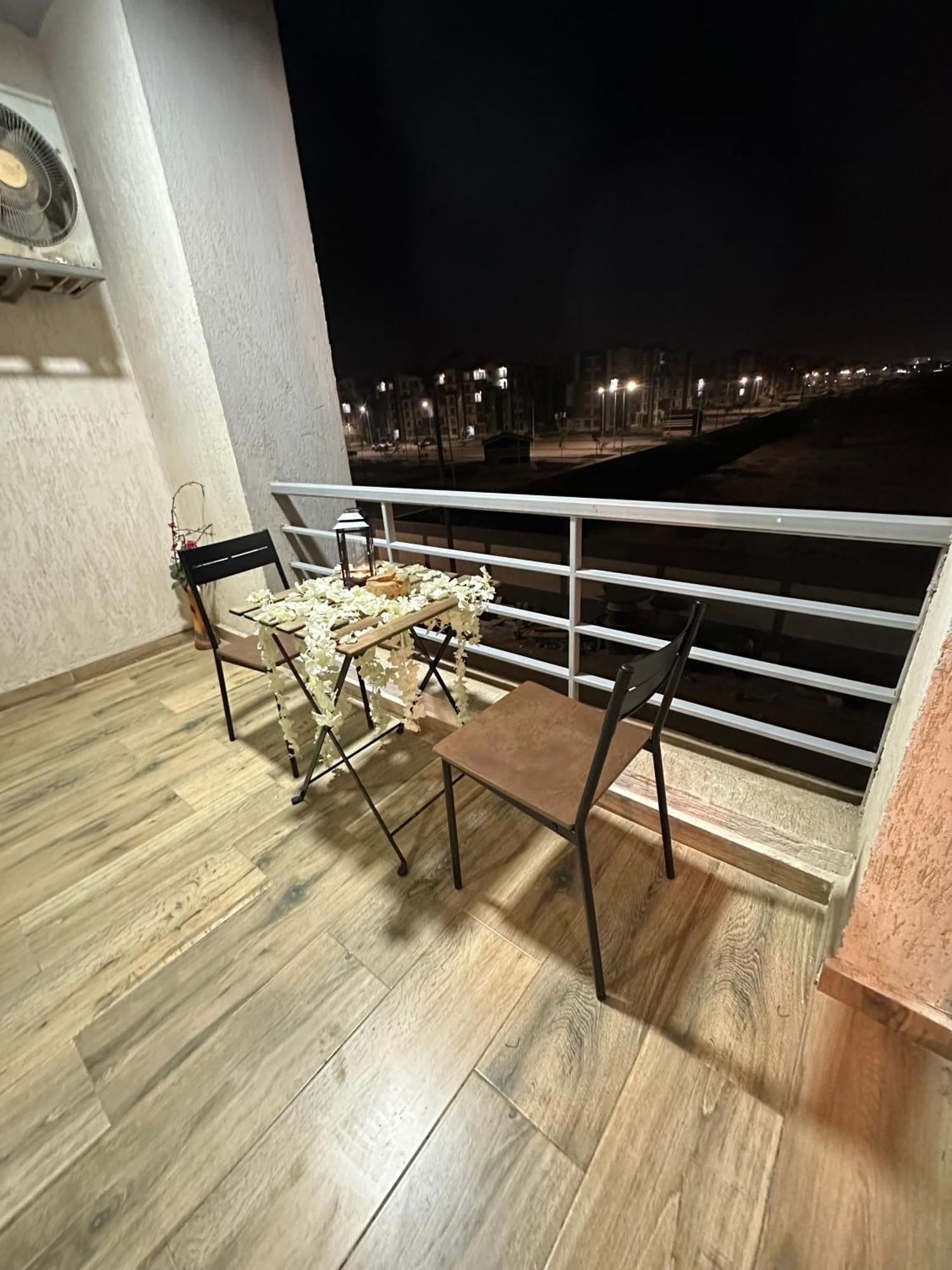 Apartamento Jre-Eg Modern Aprt Sheikh Zayed Sheikh Zayed City Exterior foto